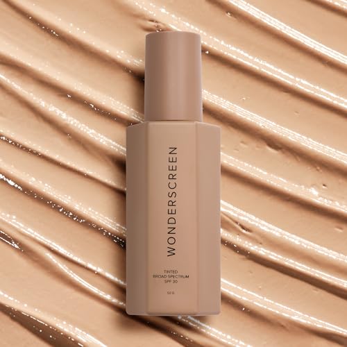 DIME Beauty Tinted Glow Wonderscreen SPF 30, Mineral Sunscreen for Face with 19% Zinc Oxide, Tinted Moisturizer with SPF, 50 g (Medium) - Image 3